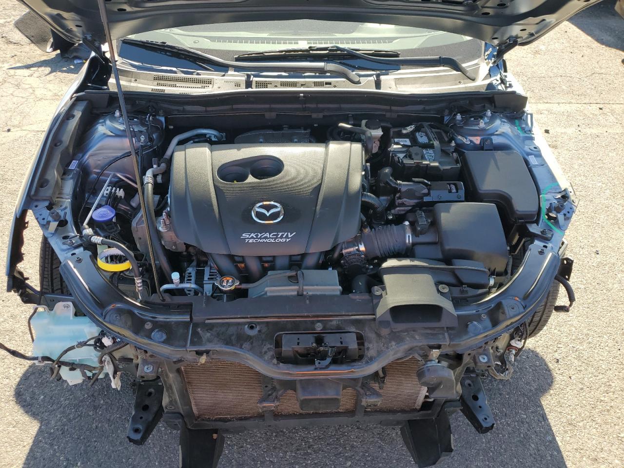 MAZDA 3 GRAND TOURING