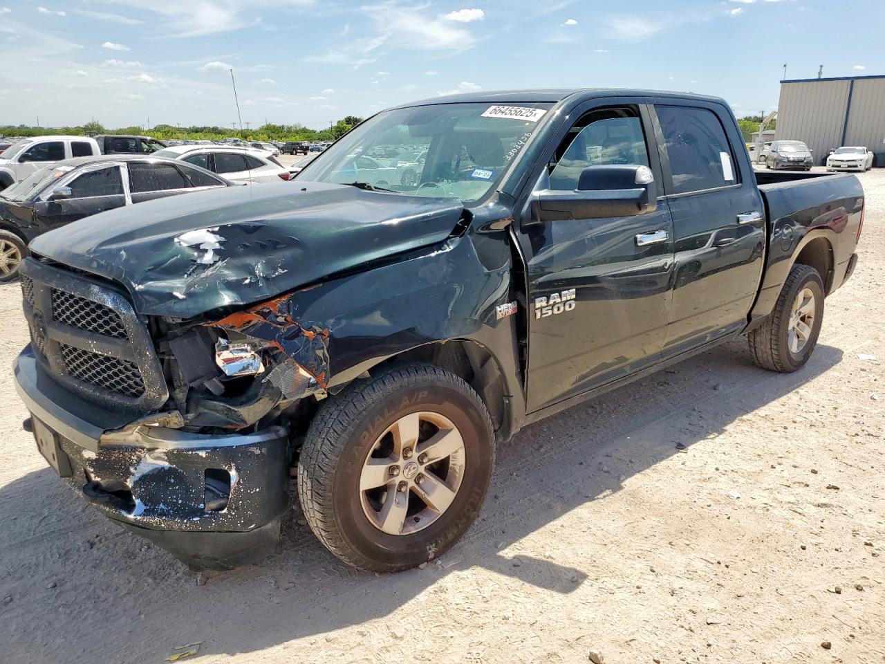 RAM 1500 SLT
