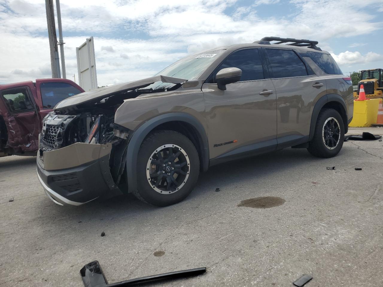 NISSAN PATHFINDER SV