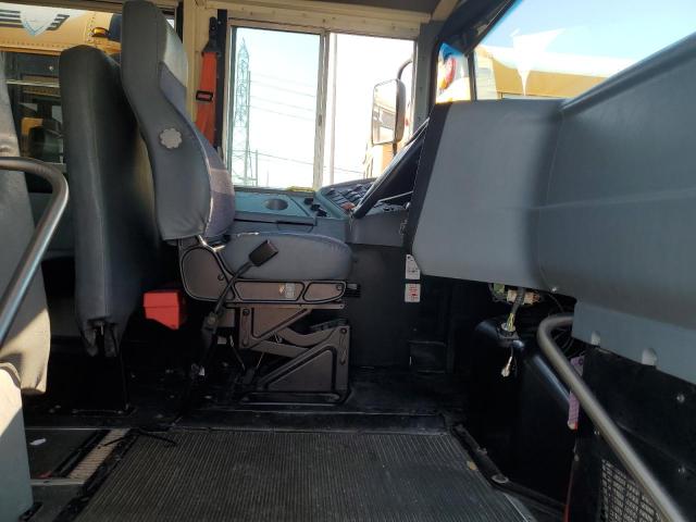 2014 IC CORPORATION 3000 CE #3225439915