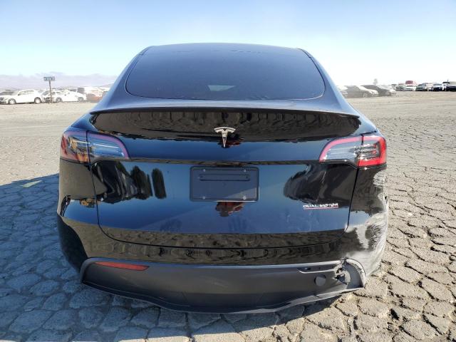 2024 TESLA MODEL Y 7SAYGDEF1RF205315