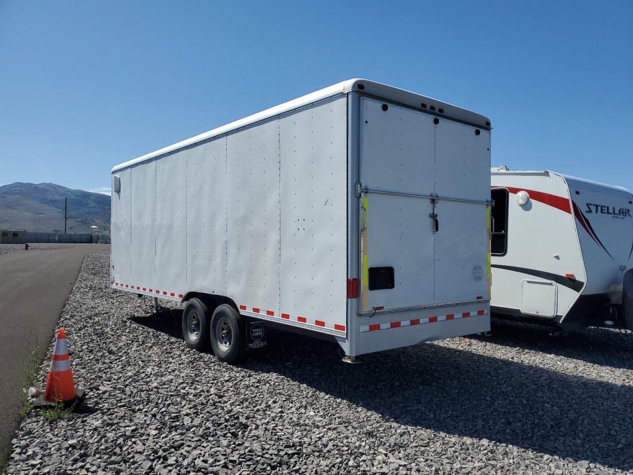 Lot #3266296995 2002 WELLS CARGO TRAILER