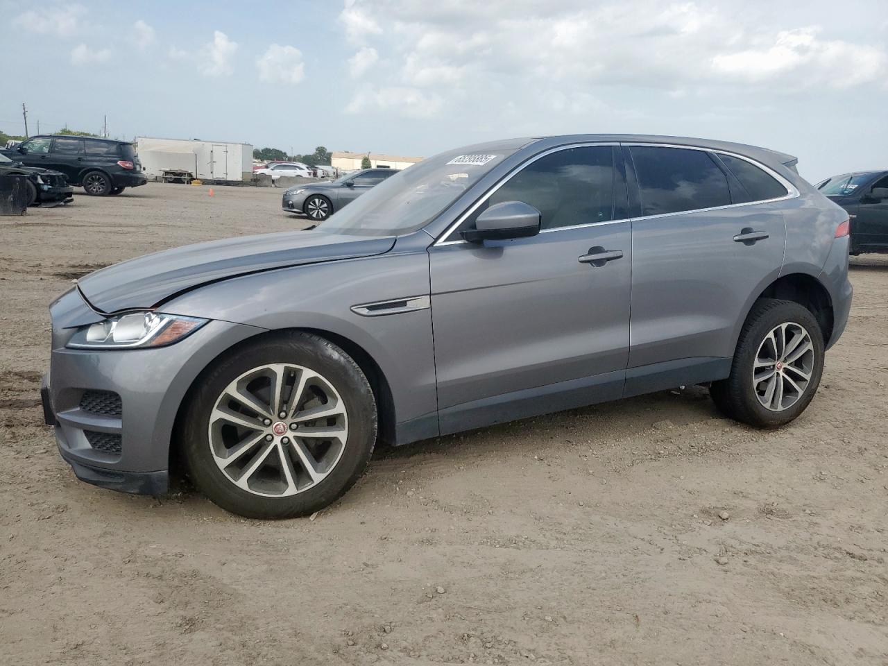 JAGUAR F-PACE PREMIUM