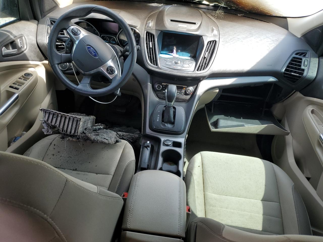FORD ESCAPE SE