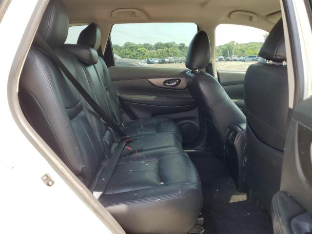 2015 NISSAN ROGUE S 5N1AT2MV3FC780964