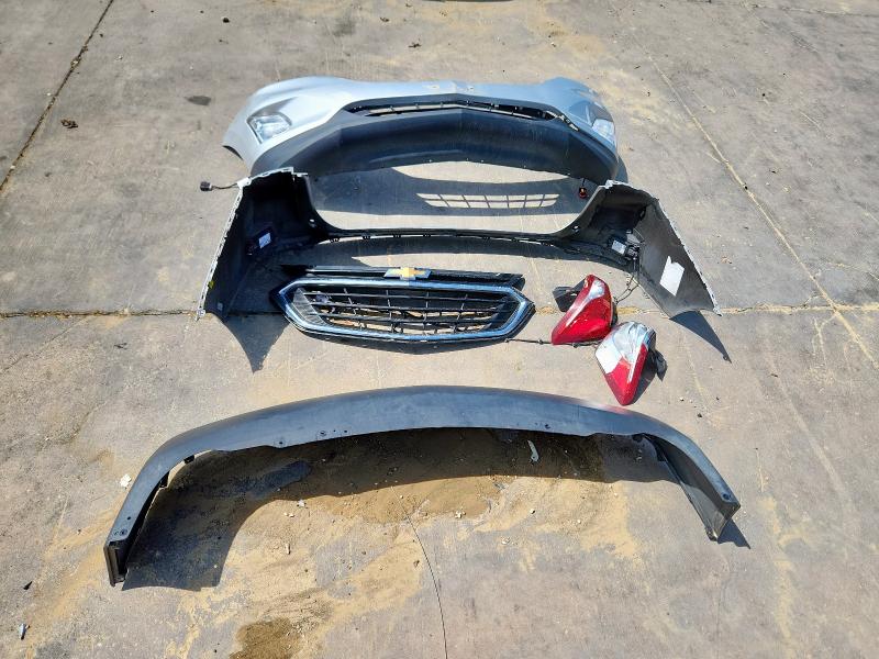 2021 CHEVROLET EQUINOX LT - 3GNAXKEV2MS106195