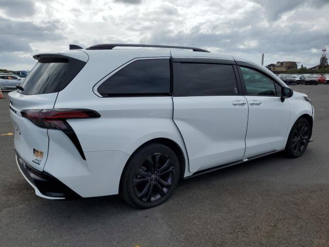2022 TOYOTA SIENNA XSE 5TDDRKEC5NS133153