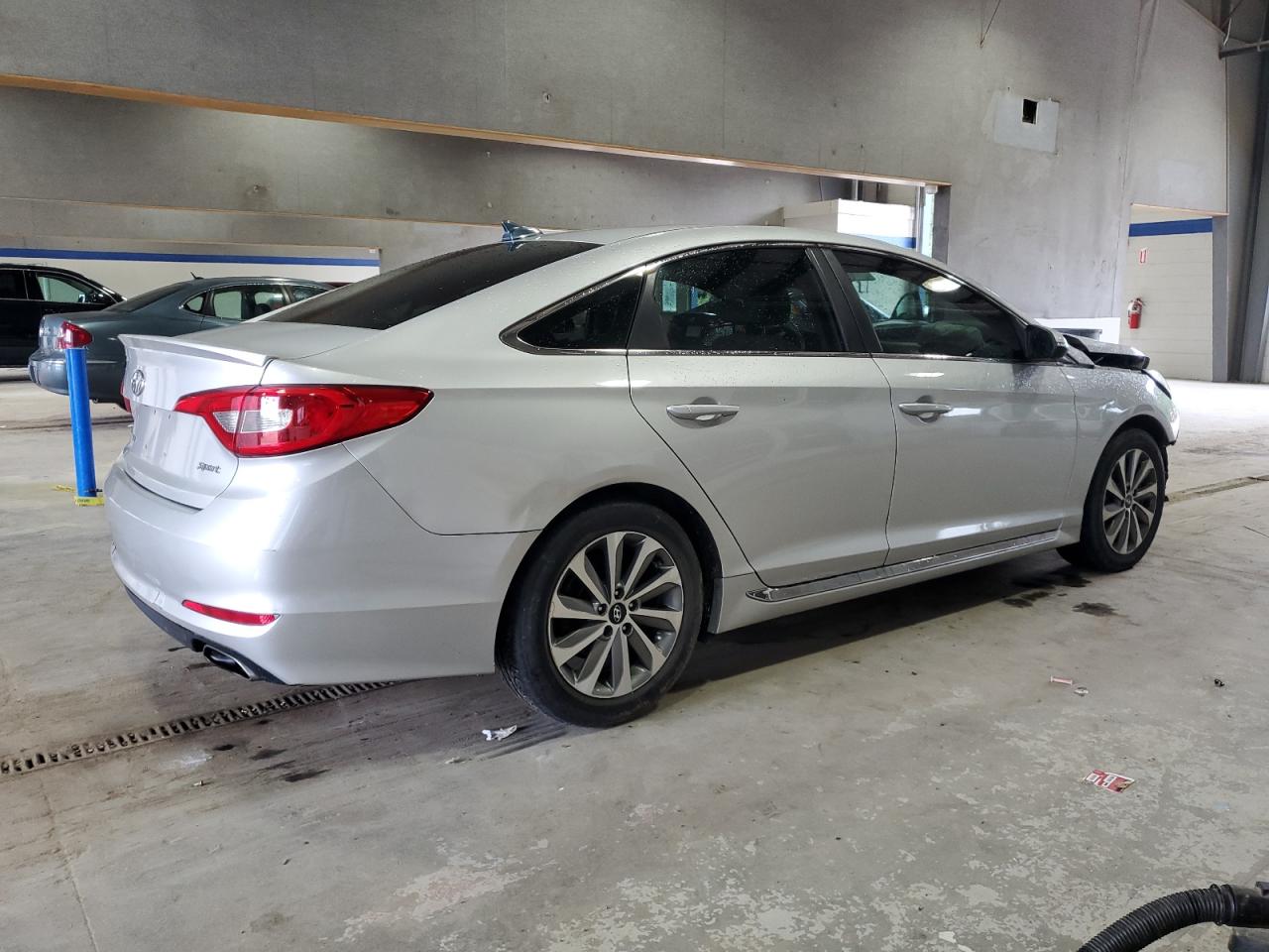 HYUNDAI SONATA SPORT