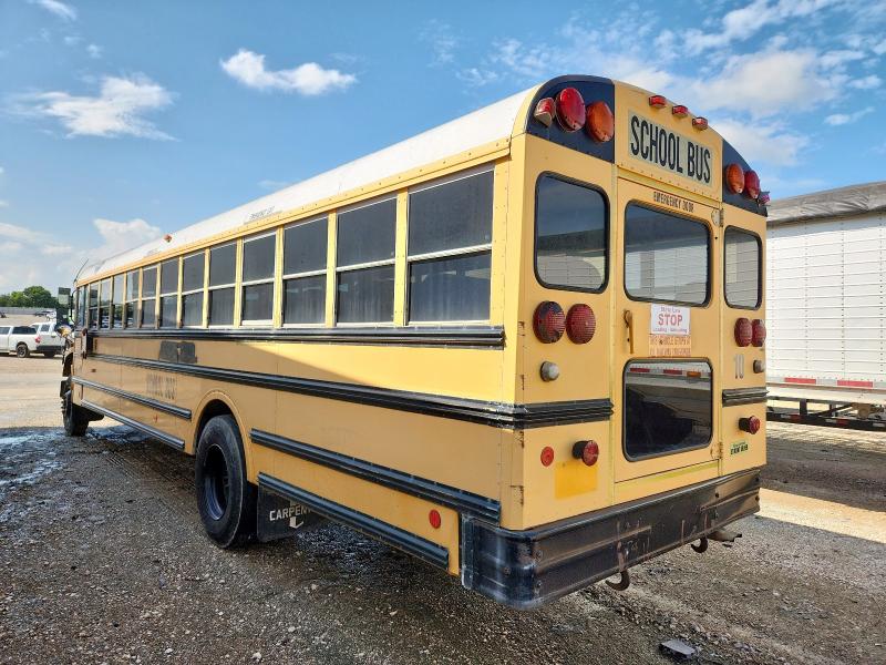 FREIGHTLINER CHASSIS FS 2001 yellow forward diesel 4UZ6CFBA01CH50989 photo #4