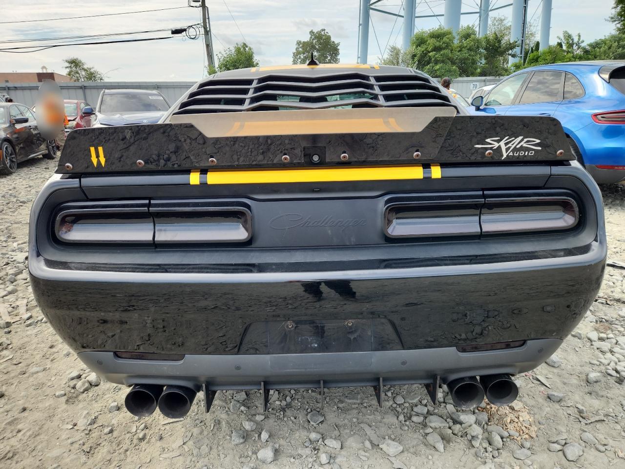 DODGE CHALLENGER SXT PLUS