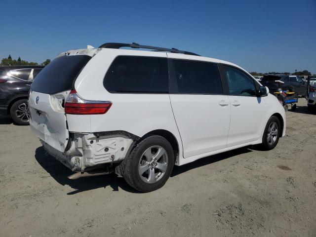 2019 TOYOTA SIENNA LE - 5TDKZ3DCXKS989543