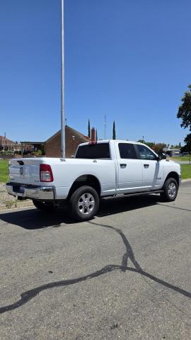 Vin: 3c6ur5dj3ng313061, lot: 64436165, ram 2500 big horn/lone star 20224