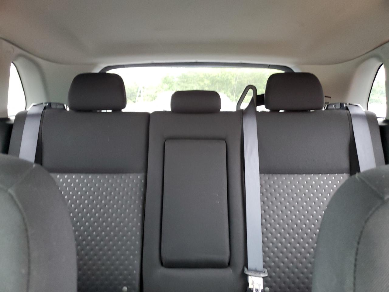 MITSUBISHI OUTLANDER SE