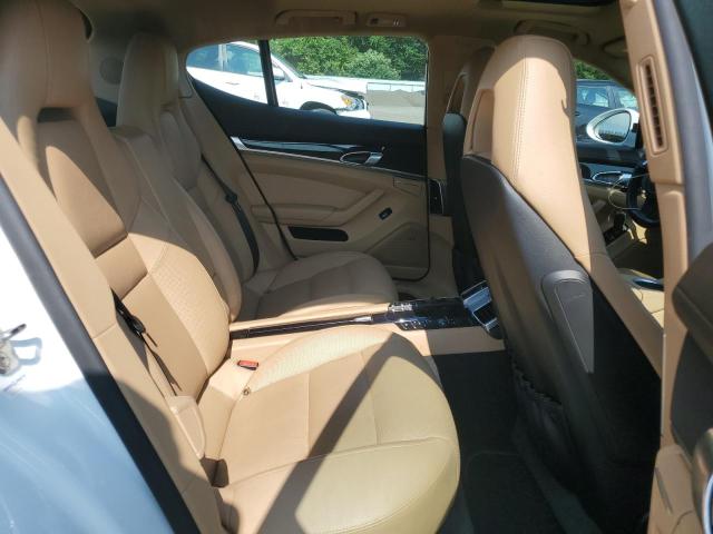 2015 PORSCHE PANAMERA 2 WP0AA2A79FL007416