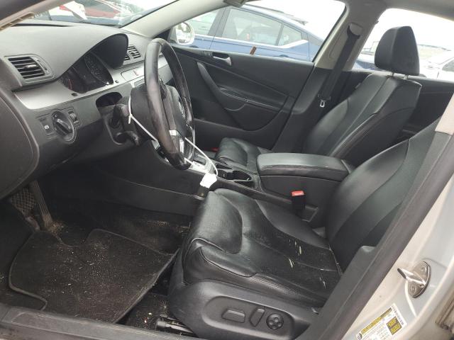 2010 VOLKSWAGEN PASSAT KOM - WVWJK7AN3AE164056