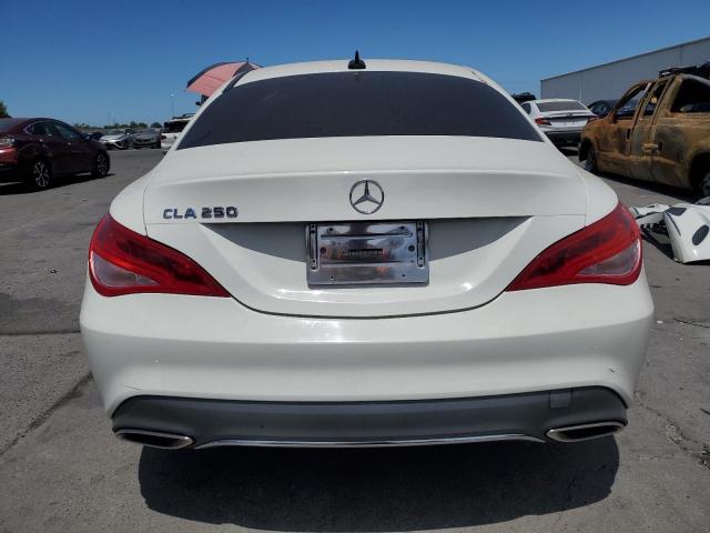2018 MERCEDES-BENZ CLA 250 - WDDSJ4EB8JN508878