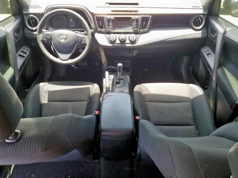 2018 TOYOTA RAV4 LE - JTMZFREV5JD112625