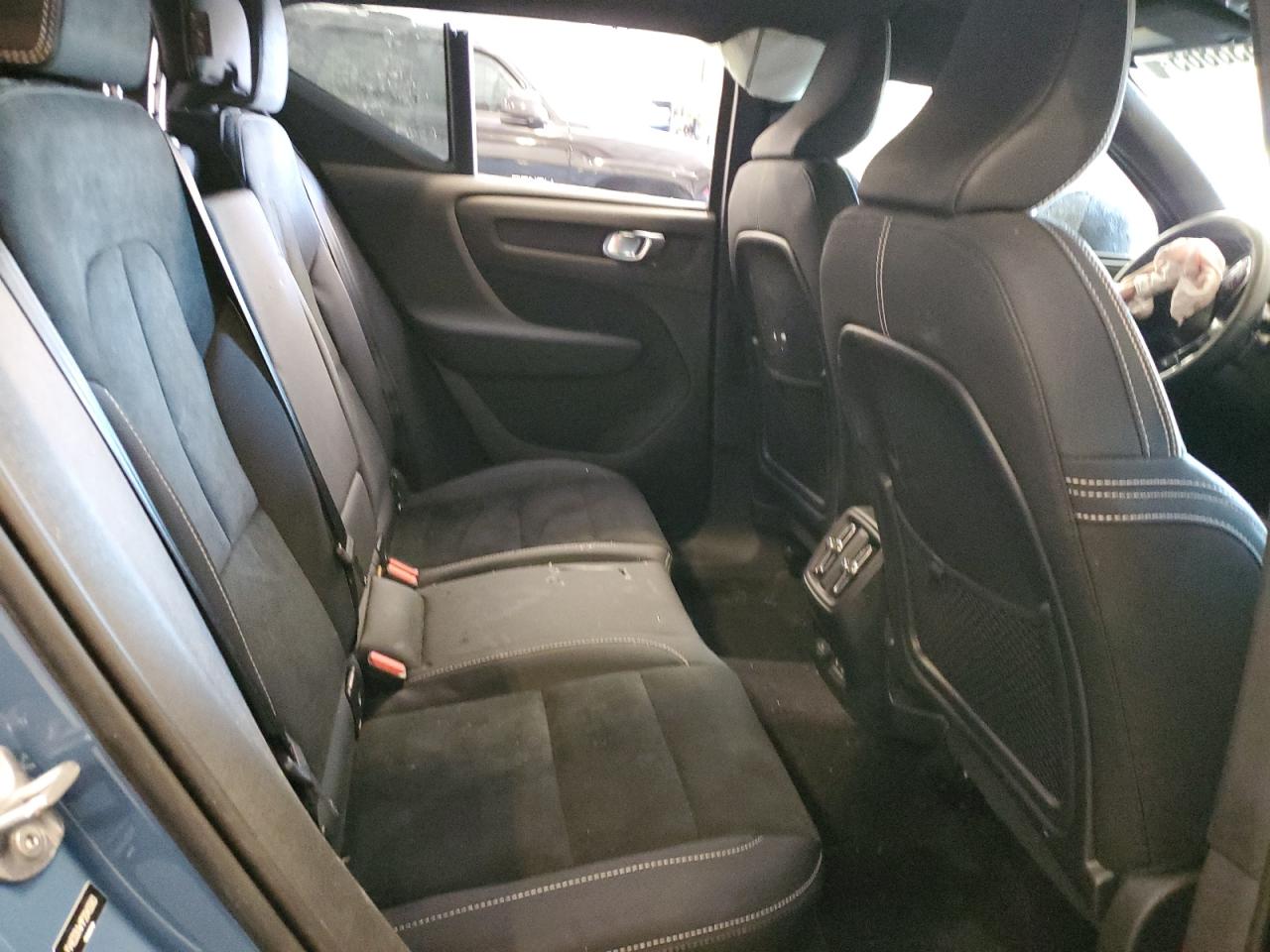 VOLVO XC40 RECHARGE PLUS