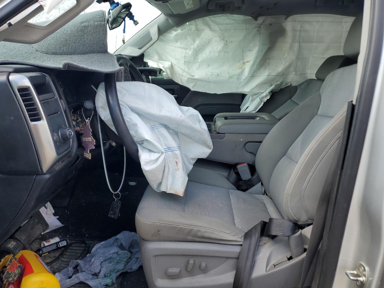 CHEVROLET SILVERADO C1500 LT