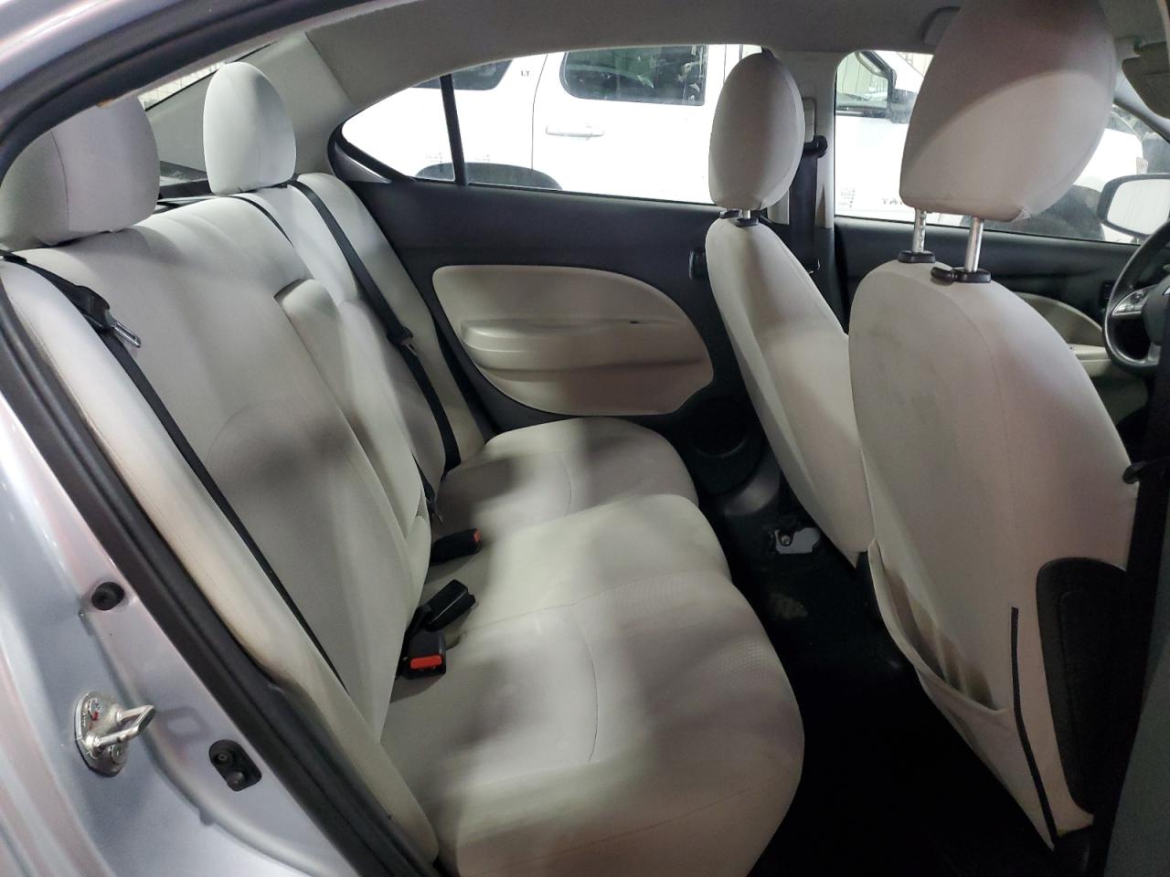 MITSUBISHI MIRAGE G4 ES