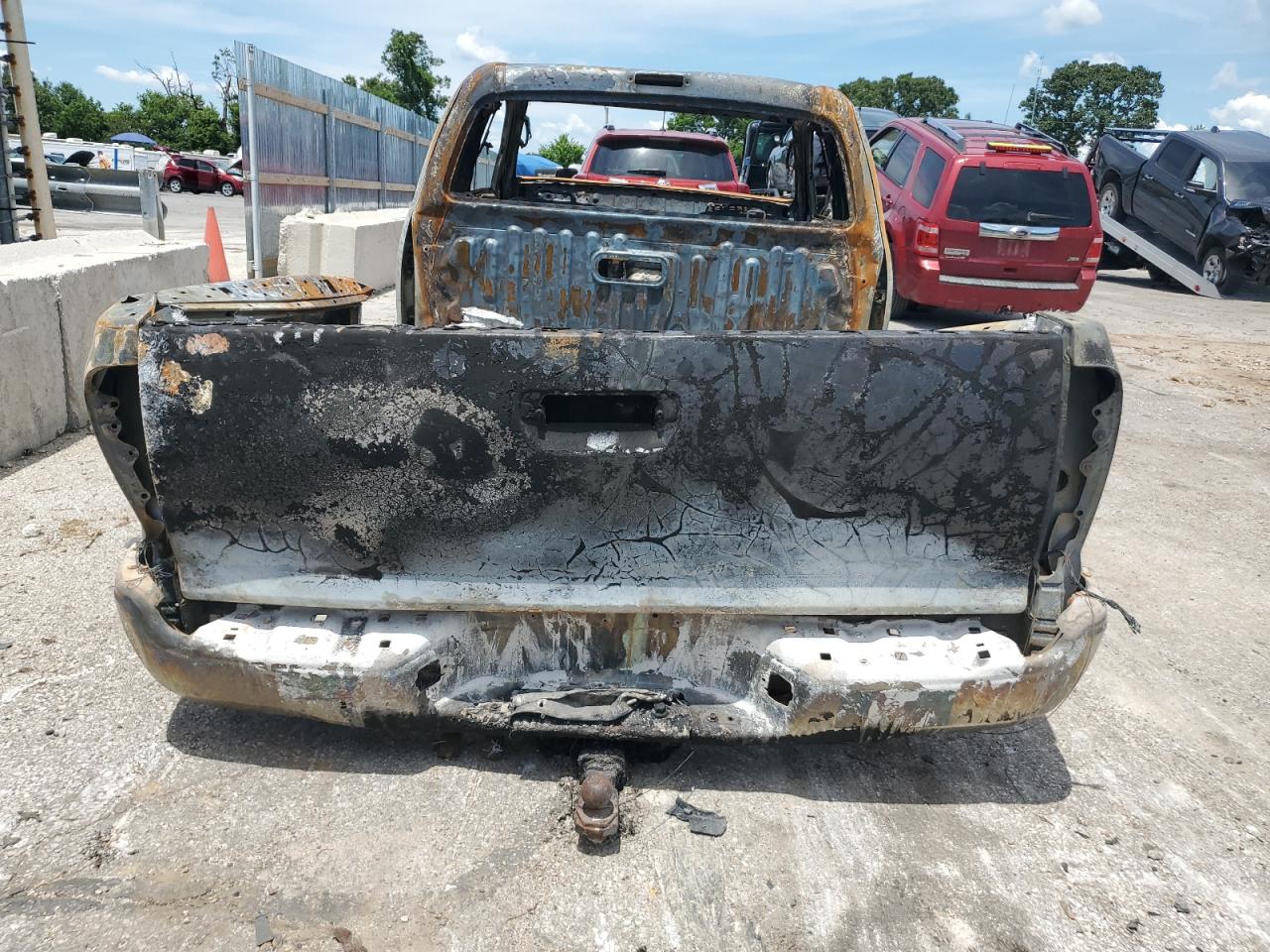 Lot #3214010240 2006 TOYOTA TACOMA ACC