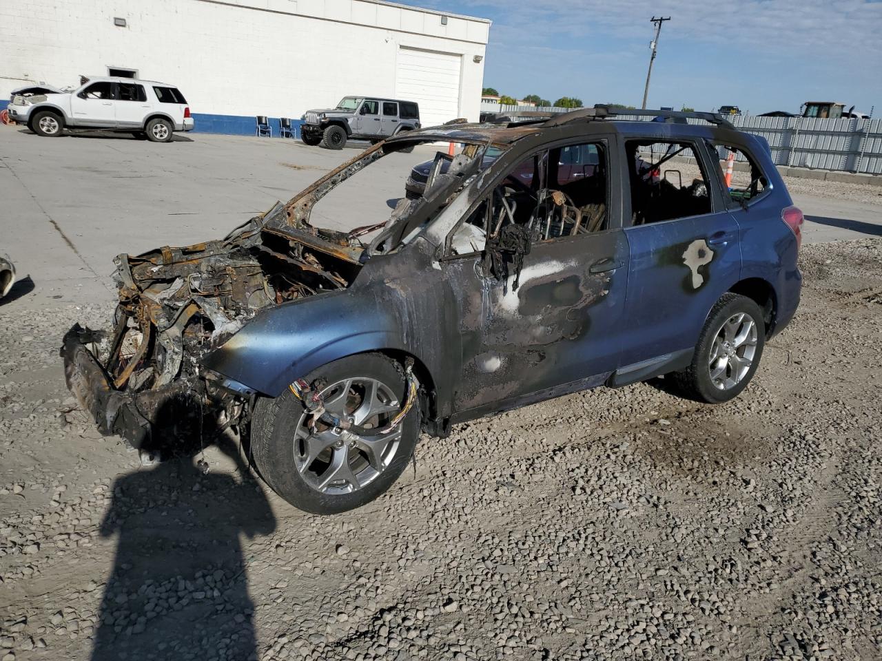 Lot #3215504777 2016 SUBARU FORESTER 2