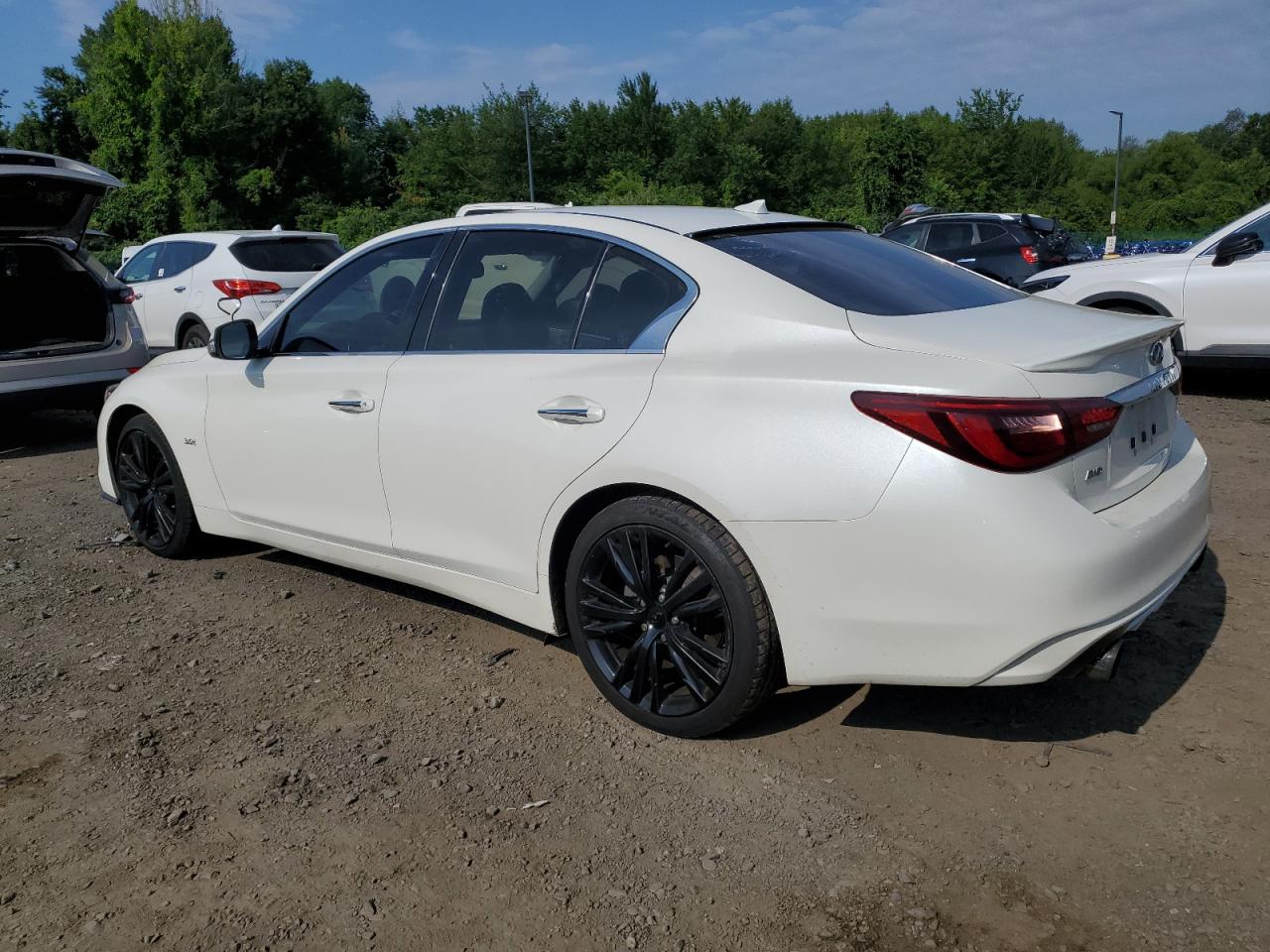 INFINITI Q50 LUXE