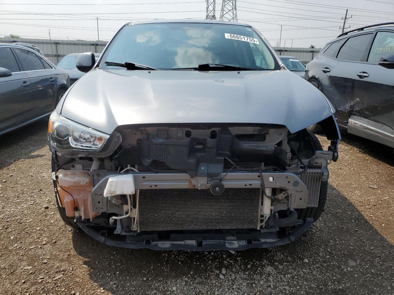 MITSUBISHI OUTLANDER ES