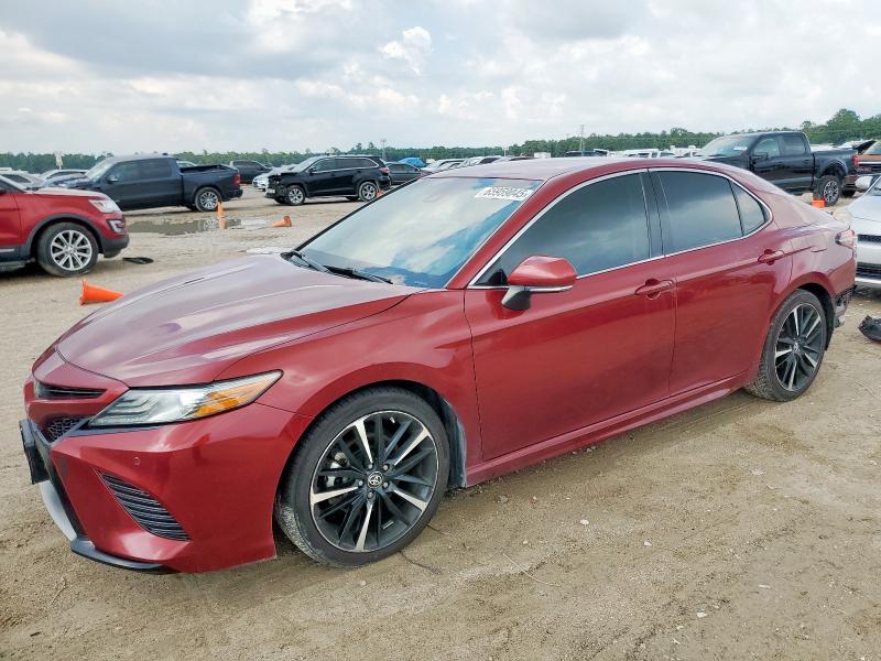 TOYOTA CAMRY XSE