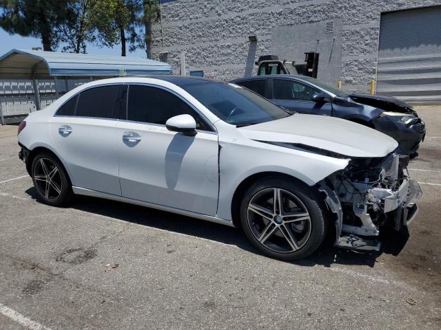 2020 MERCEDES-BENZ A 220 W1K3G4EBXLJ207154