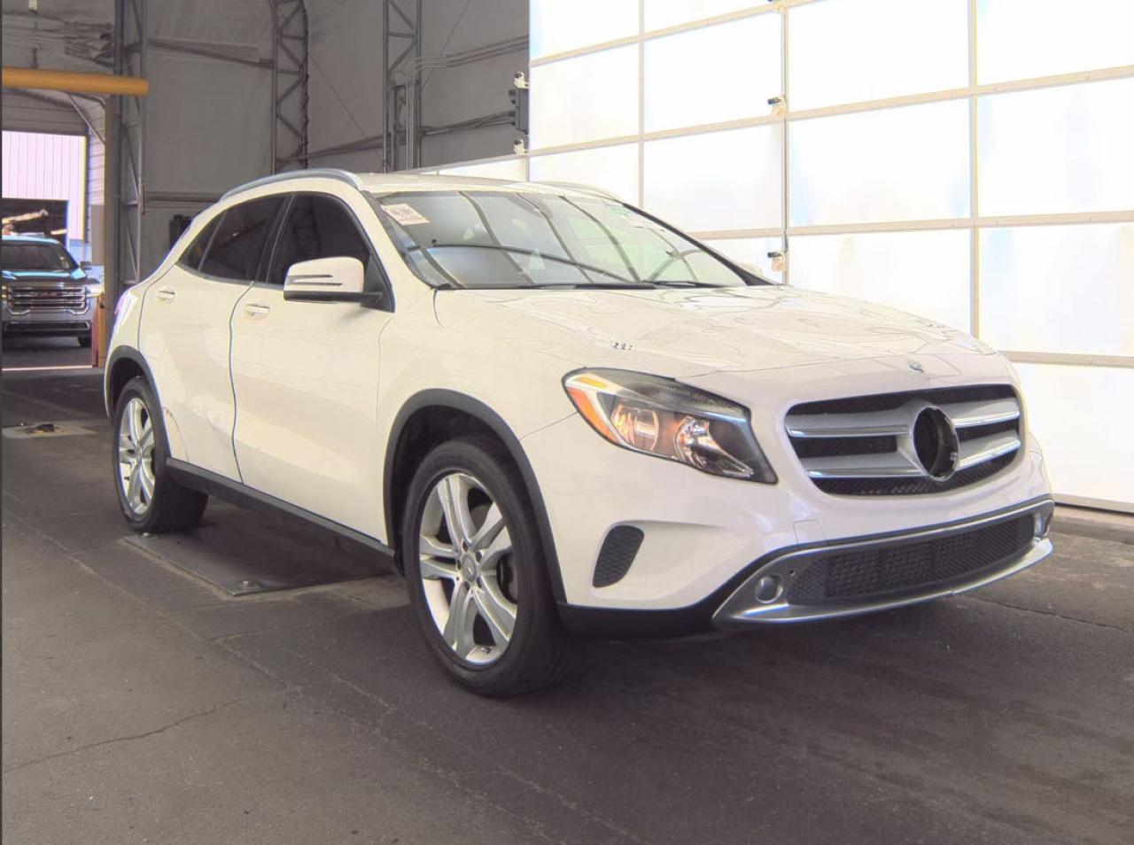 MERCEDES-BENZ GLA-CLASS 250