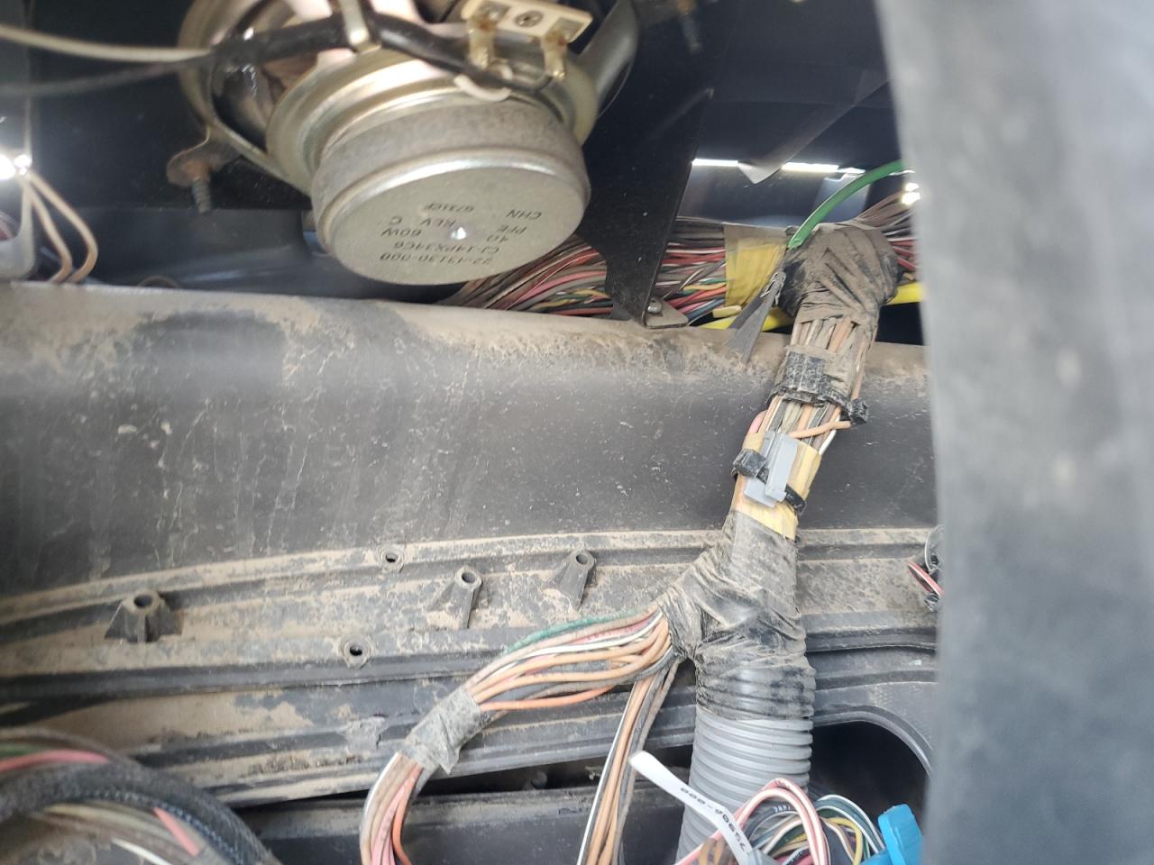 Lot #3291210975 2018 FREIGHTLINER M2 106 MED