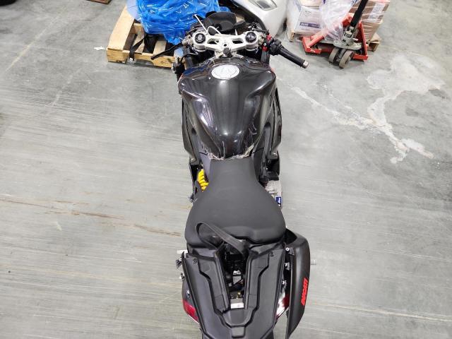 2024 DUCATI PANIGALE V ZDMHAATW7RB014327