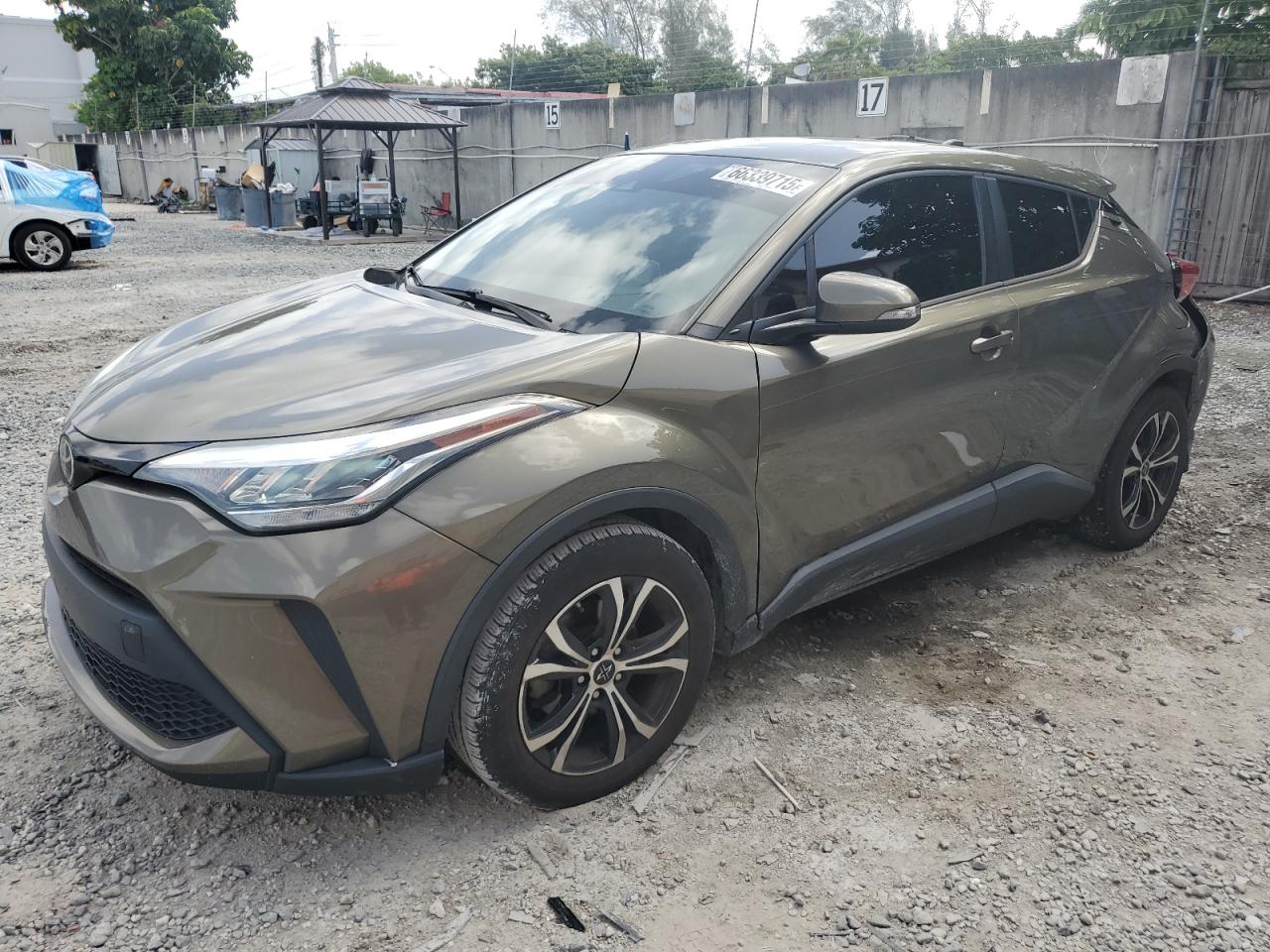 TOYOTA C-HR XLE