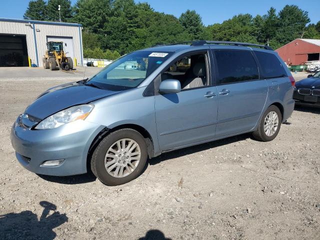 2010 TOYOTA SIENNA XLE - 5TDYK4CC7AS328928
