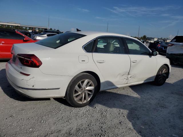2018 VOLKSWAGEN PASSAT SE 1VWBA7A33JC015130