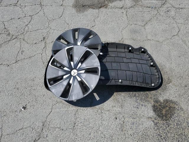 2024 TESLA MODEL 3 - 5YJ3E1EA7RF827661