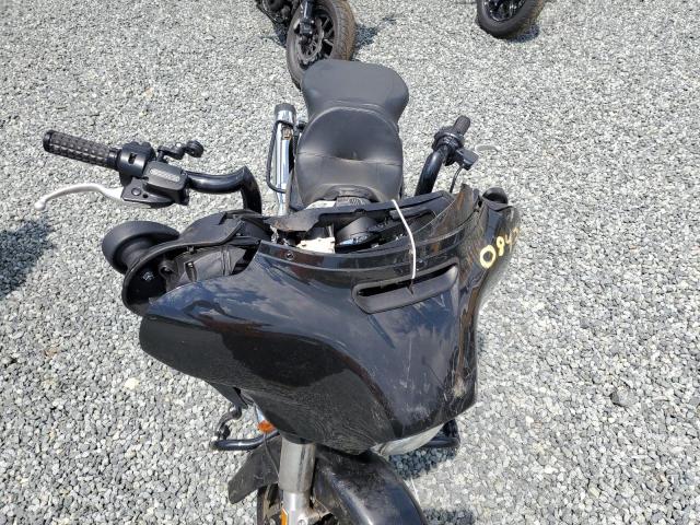 2022 HARLEY-DAVIDSON FLHX - 1HD1KBC12NB632927