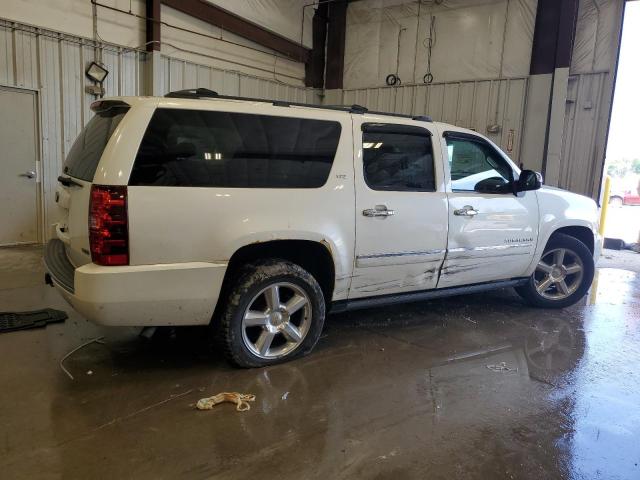 2011 CHEVROLET SUBURBAN L - 1GNSKKE35BR237672