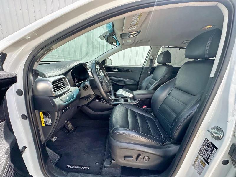 2018 KIA SORENTO EX - 5XYPH4A58JG399034