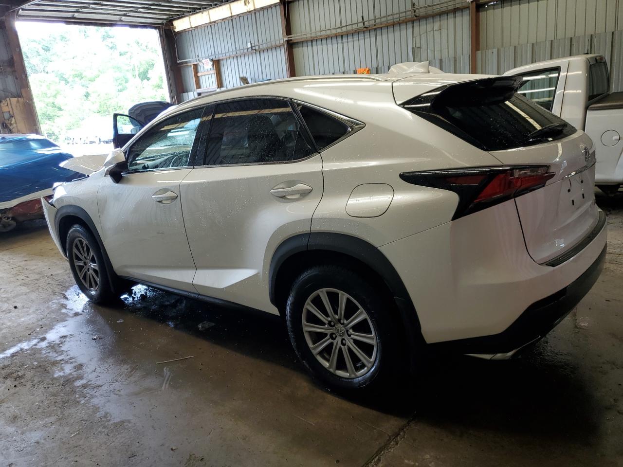 LEXUS NX 200T BASE