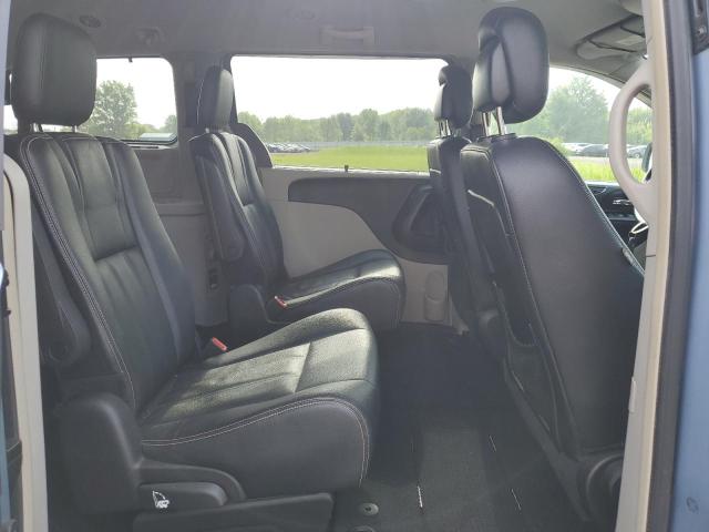 2016 CHRYSLER TOWN & COU 2C4RC1BG7GR208729