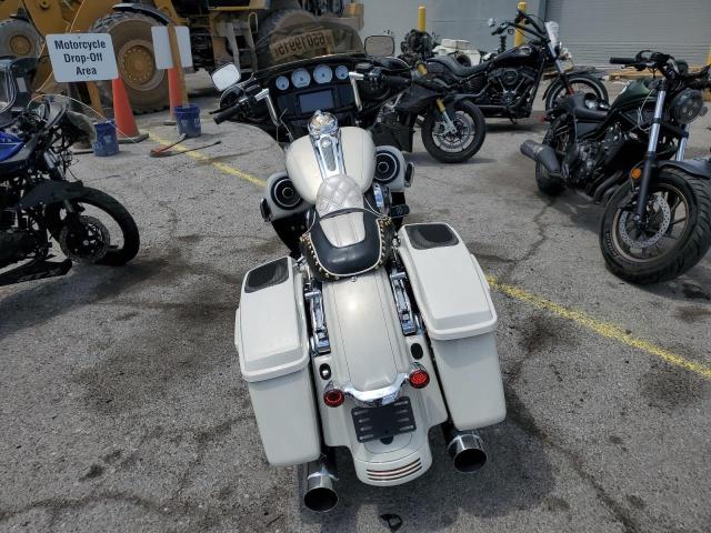 2015 HARLEY-DAVIDSON FLHXS STRE 1HD1KRM19FB641584