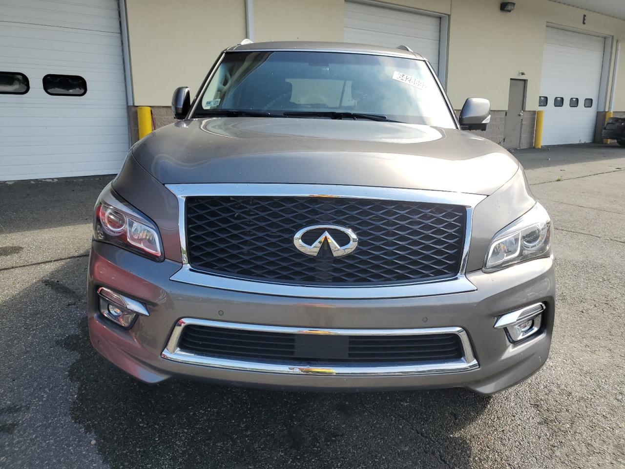 INFINITI QX80