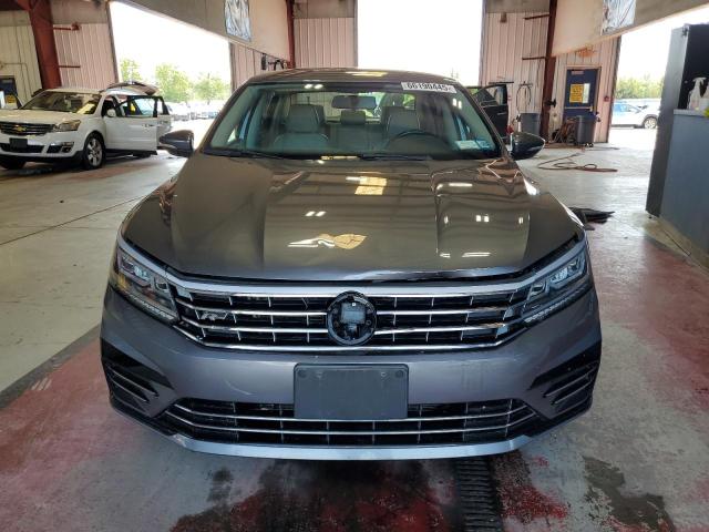 2017 VOLKSWAGEN PASSAT R-LINE - 1VWDT7A30HC045831