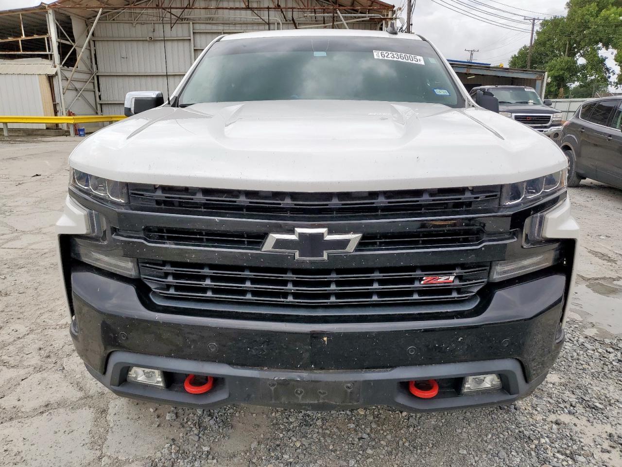 CHEVROLET SILVERADO K1500 LT TRAIL BOSS