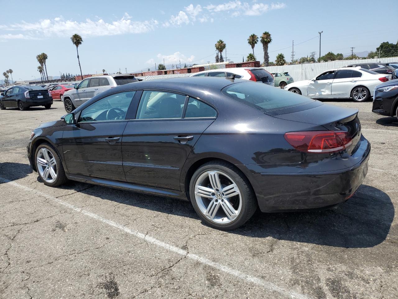 VOLKSWAGEN CC R-LINE