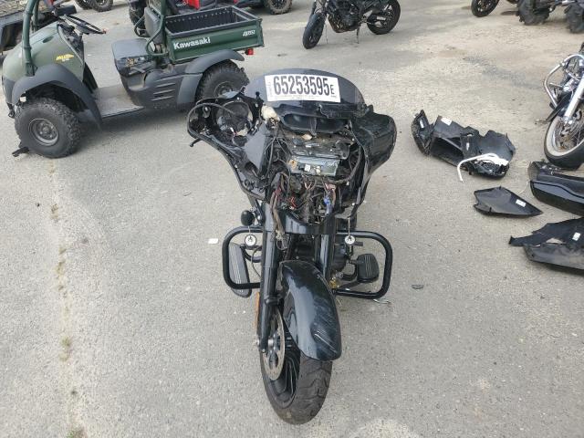 2018 HARLEY-DAVIDSON FLHXS STRE 1HD1KRC19JB670853