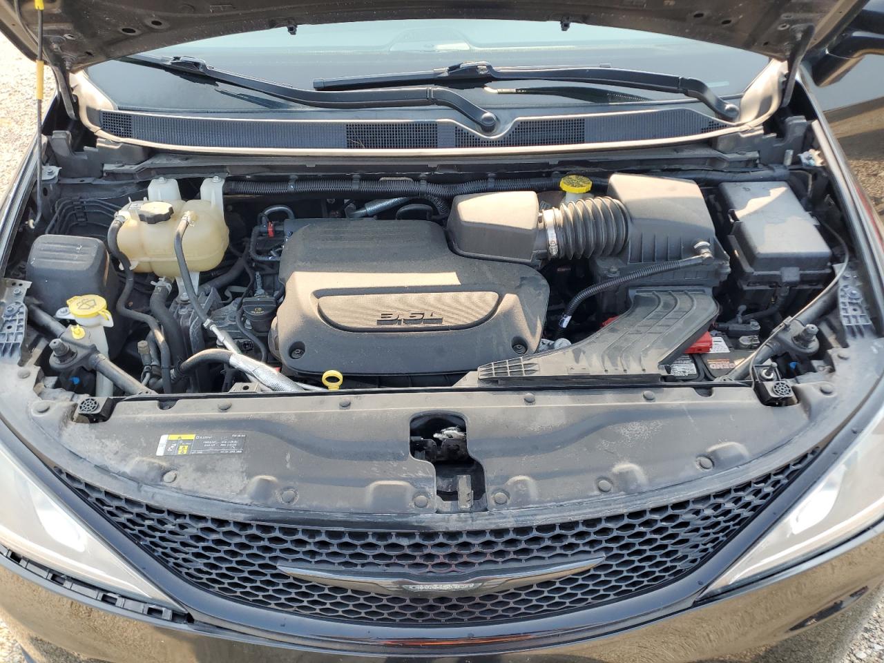 CHRYSLER PACIFICA TOURING PLUS