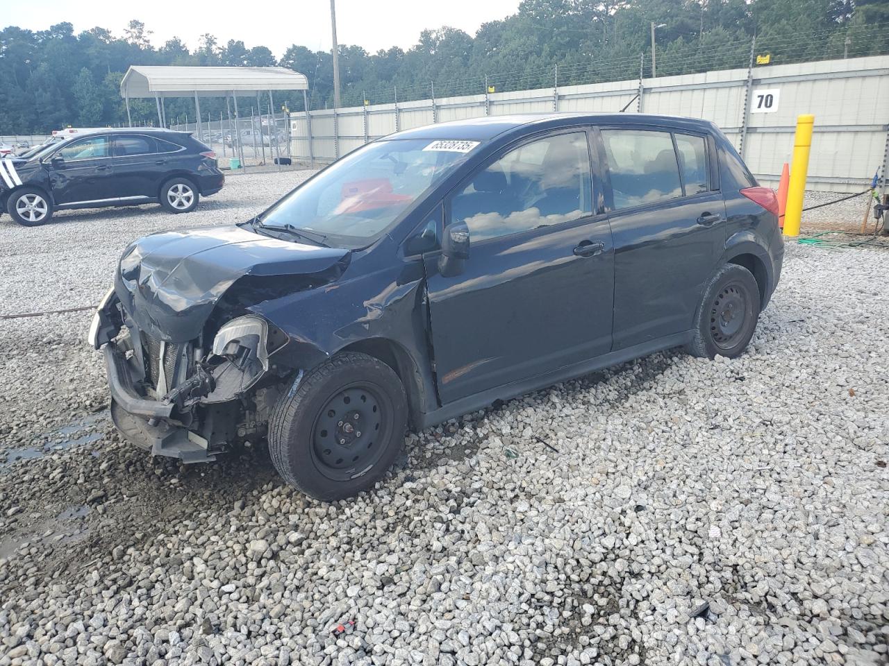 NISSAN VERSA S